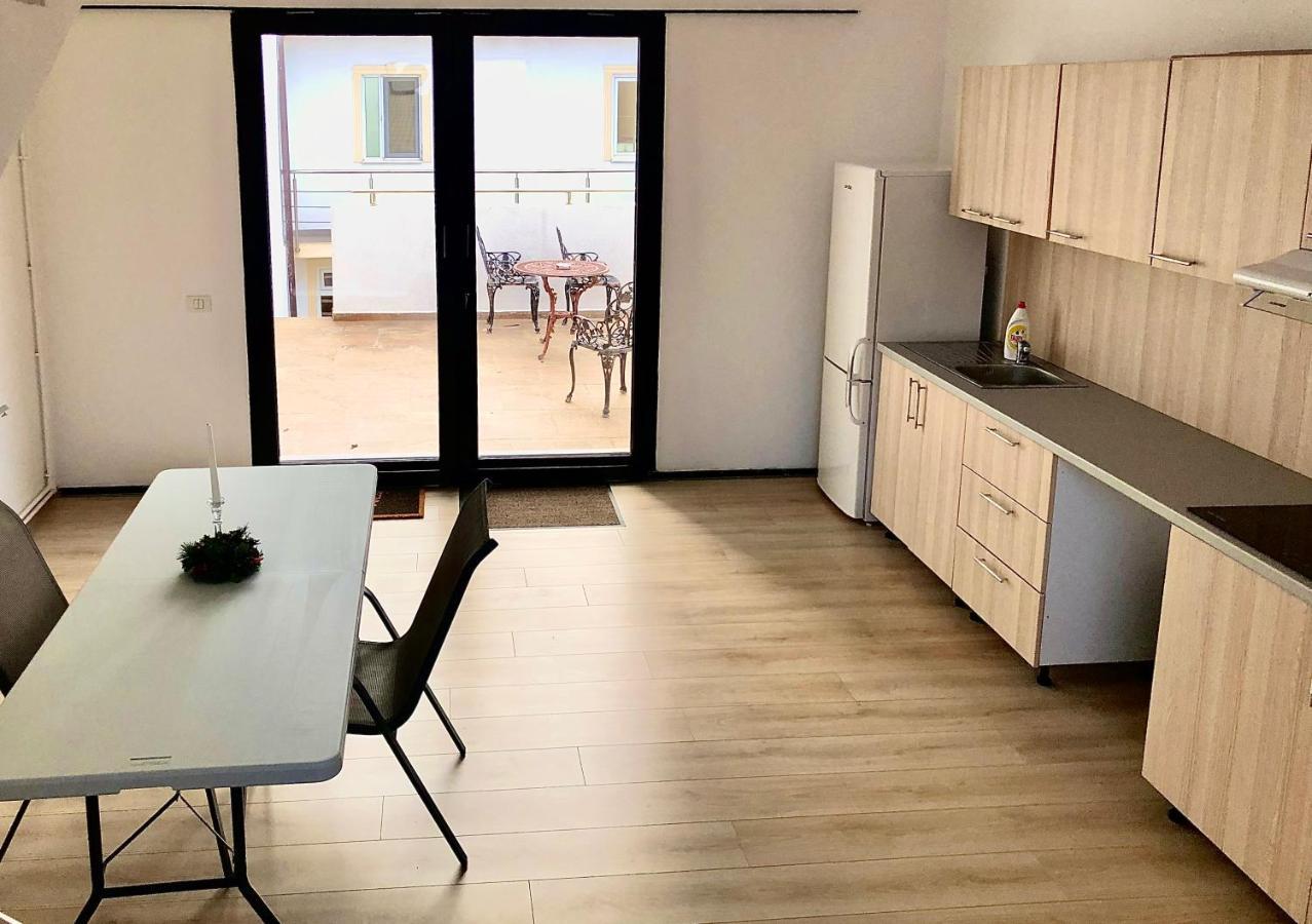 ホテル Casa Dima コンスタンツァ エクステリア 写真